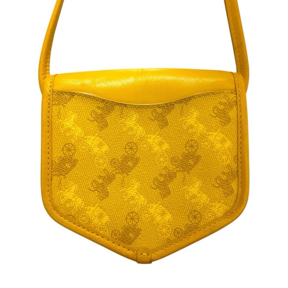 Coach | Limited Edition Turnlock Flap Pouch 15 | Yellow Horse & Carriage - Picture 6 of 16